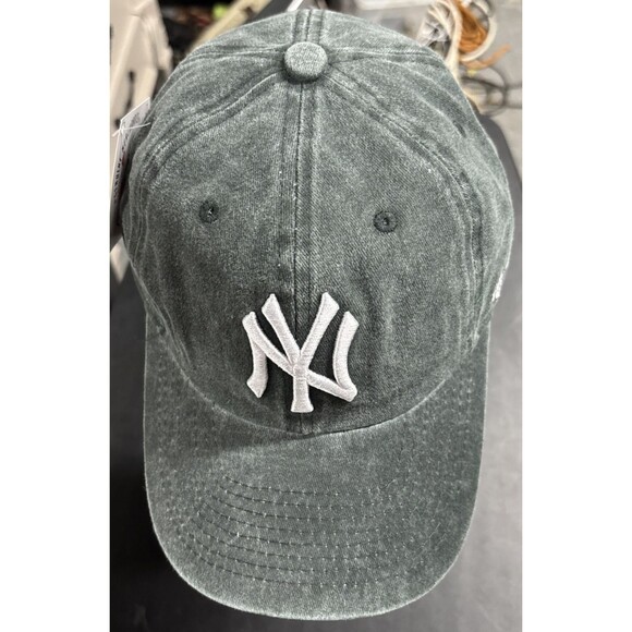 Women's New York Yankees 47 Brand Twins Distressed Strapback Adjustable Hat Cap - Picture 2 of 8